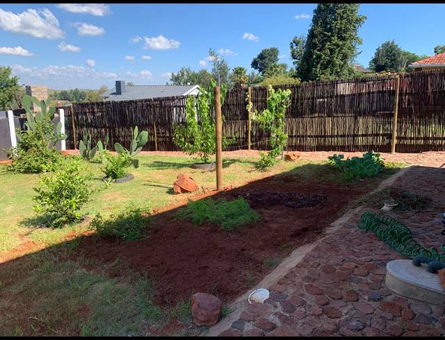 3 BEDROOM HOUSE FOR SALE IN HILLSHAVEN